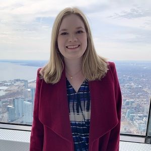 Meet your Posher, Elizabeth